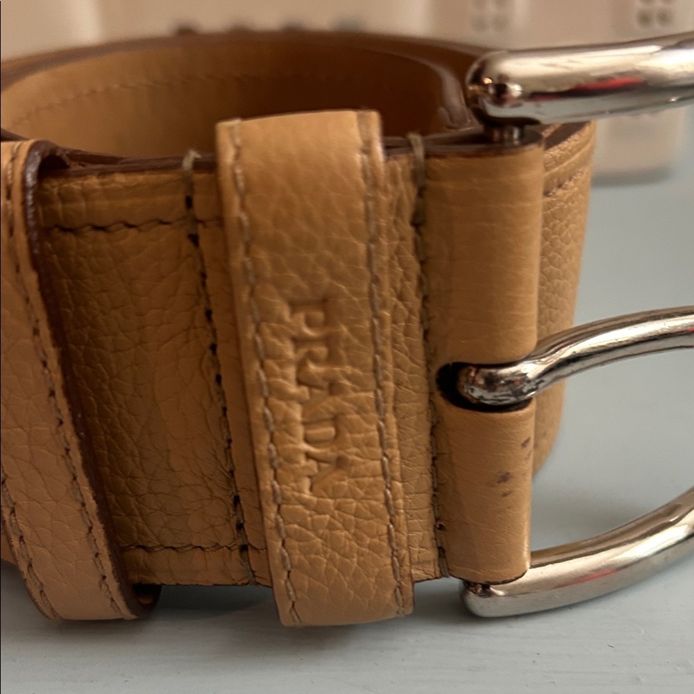 Prada Tan Leather women's Belt - Picture 3 of 12